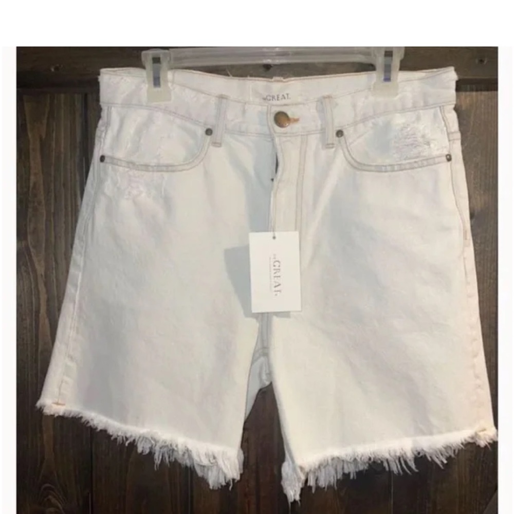 THE GREAT. The Easy Cut Off in Bleach Wash Distressed Denim Shorts, Size 26